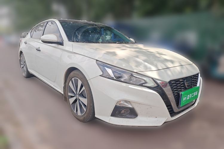 Used Nissan Teana 2019 2.0L XL Upper SmartDrive Version Front Right 45 Deg