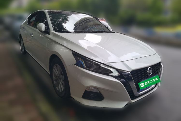 Used Nissan Teana 2019 2.0L XL Comfort Edition Front Right 45 Deg