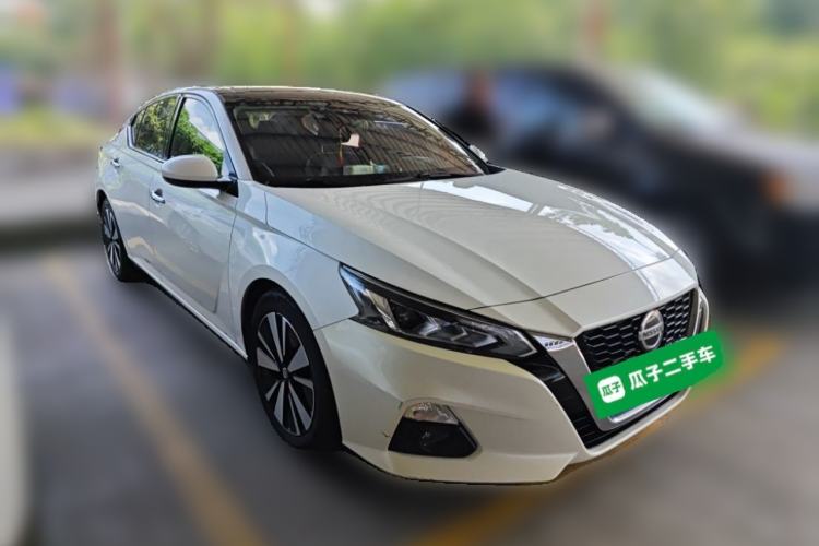 Used Nissan Teana 2019 2.0L XL Upper SmartDrive Version Front Right 45 Deg