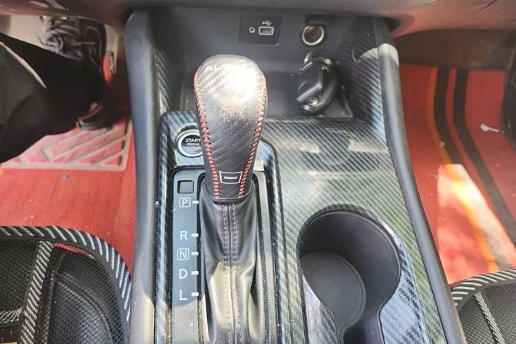 Used Nissan Teana 2019 2.0L XL Comfort Edition Gear Lever