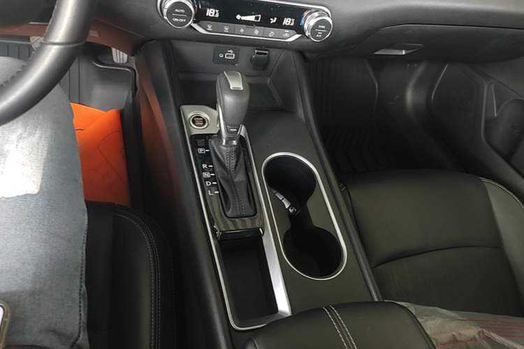 Used Nissan Teana 2019 2.0T XL Smart Leading Edition Gear Lever