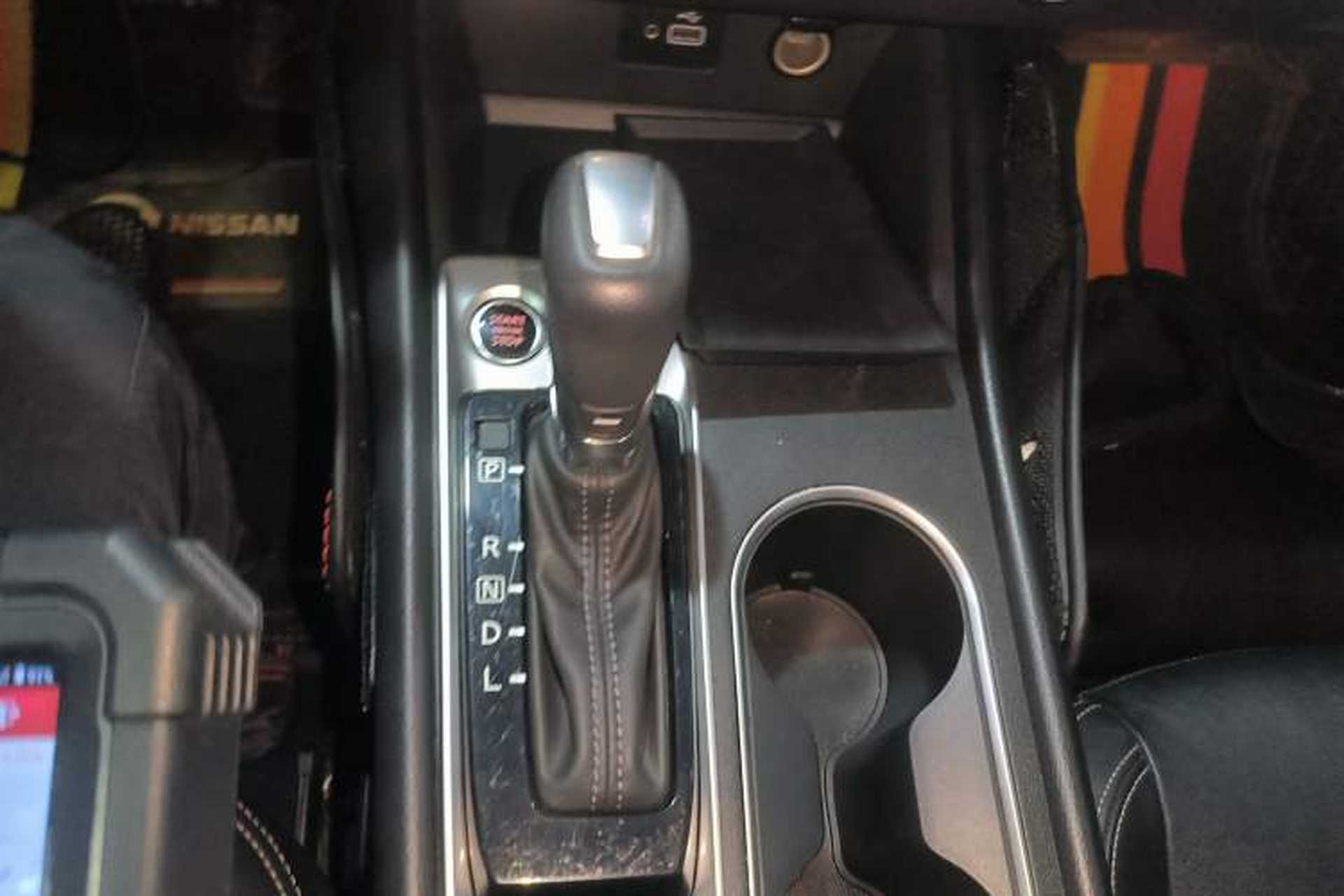 Used Nissan Teana 2019 2.0L XL Comfort Edition Gear Lever