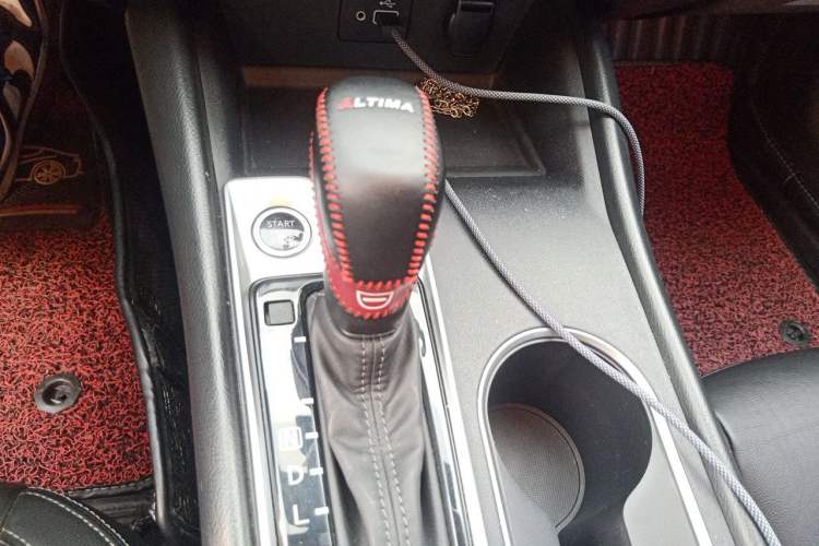 Used Nissan Teana 2019 2.0L XL Comfort Edition Gear Lever