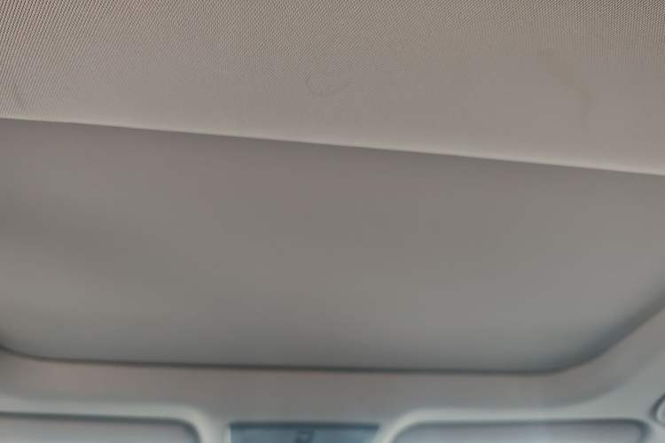 Used Nissan Teana 2019 2.0L XL Comfort Edition Headliner