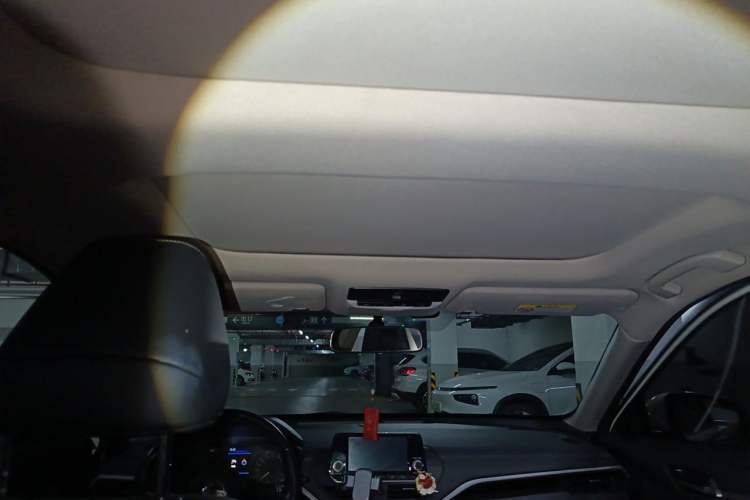 Used Nissan Teana 2019 2.0L XL Comfort Edition Headliner