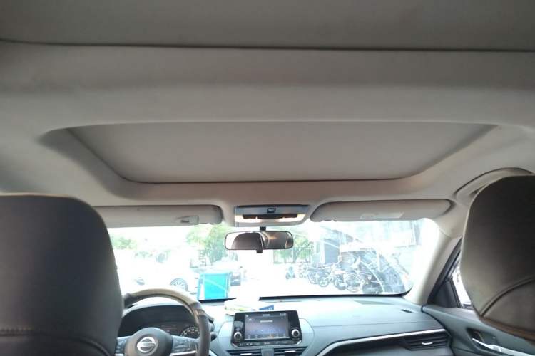 Used Nissan Teana 2019 2.0L XL Comfort Edition Headliner