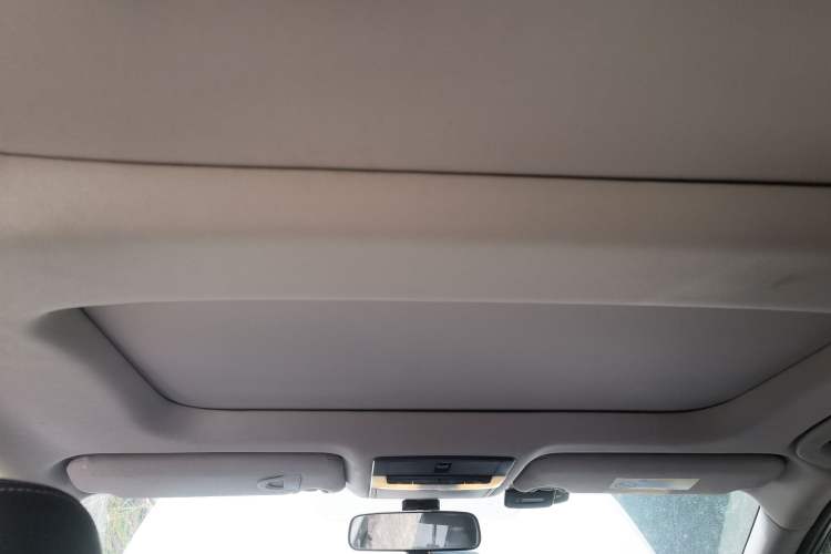 Used Nissan Teana 2019 2.0L XL Comfort Edition Headliner