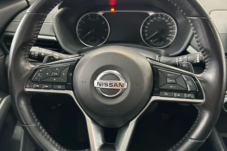 Used Nissan Teana 2019 2.0T XL Upper Smart Enjoyment Version Interior 3