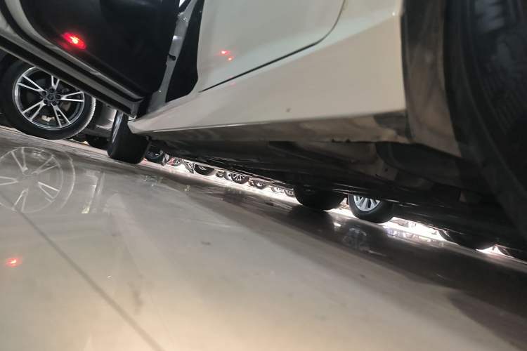 Used Nissan Teana 2019 2.0L XL Comfort Edition Left Side Sill