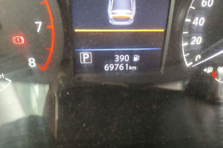 Used Nissan Teana 2019 2.0L XL Comfort Edition Odometer Close Up