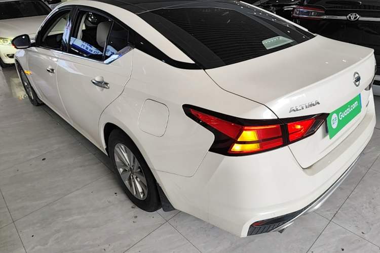 Used Nissan Teana 2019 2.0L XL Comfort Edition Rear Left 45 Deg