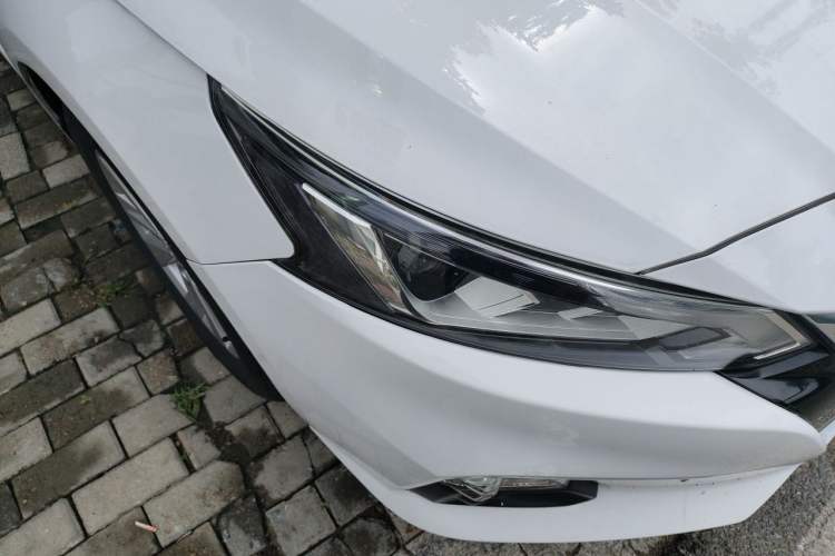 Used Nissan Teana 2019 2.0L XL Comfort Edition Right Front Headlight