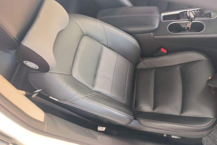 Used Nissan Teana 2019 2.0L XL Comfort Edition Right Front Seat