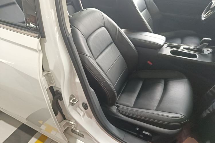 Used Nissan Teana 2019 2.0L XL Comfort Edition Right Front Seat