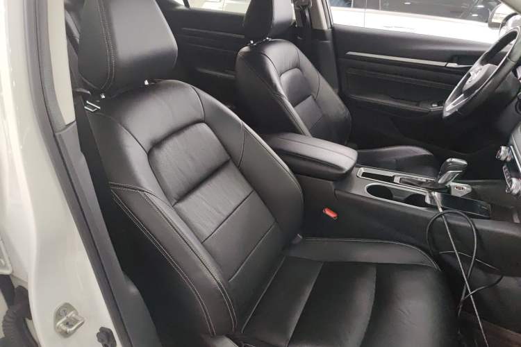 Used Nissan Teana 2019 2.0L XL Comfort Edition Right Front Seat