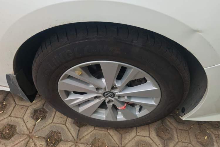 Used Nissan Teana 2019 2.0L XL Comfort Edition Right Front Wheel Hub