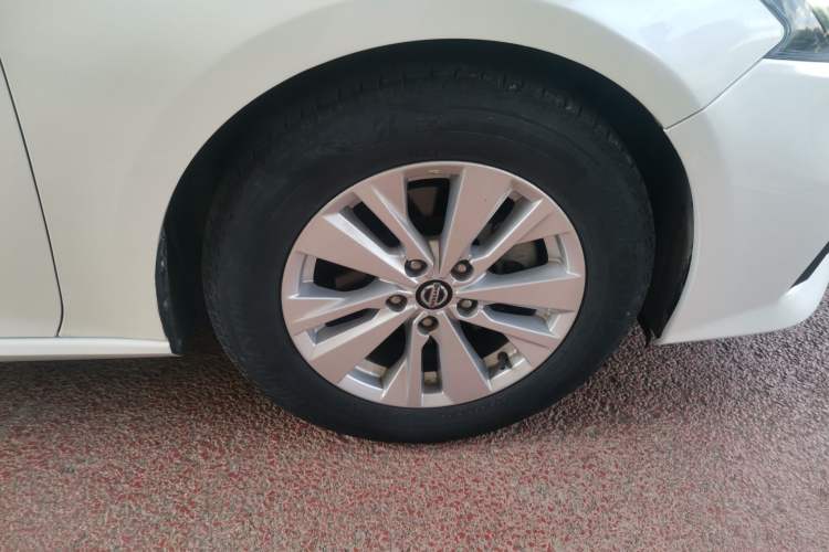 Used Nissan Teana 2019 2.0L XL Comfort Edition Right Front Wheel Hub