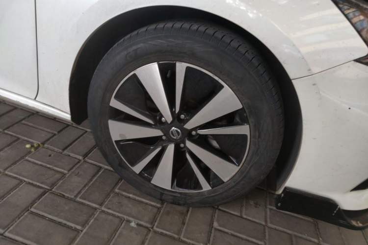 Used Nissan Teana 2019 2.0L XL Upper SmartDrive Version Right Front Wheel Hub