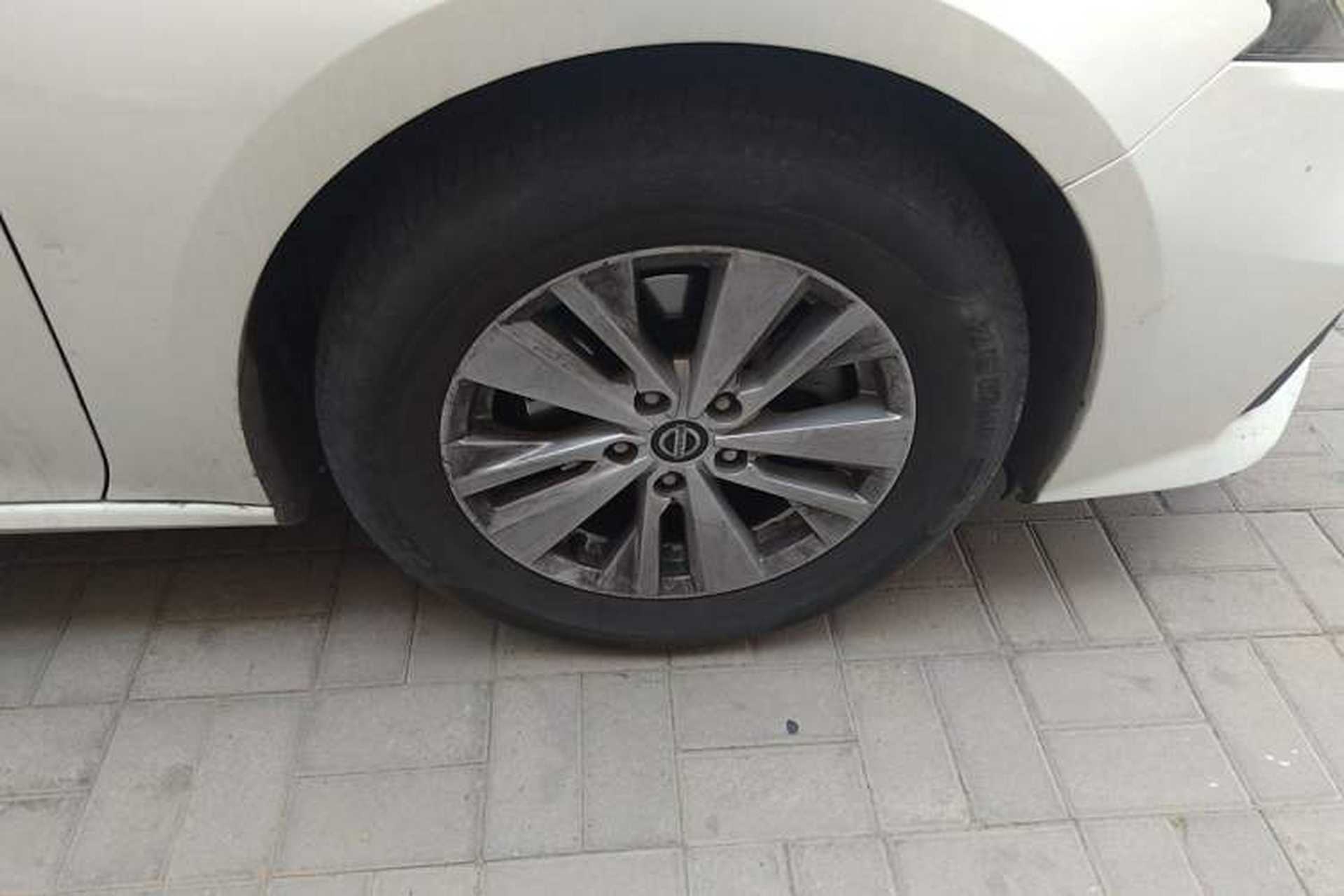 Used Nissan Teana 2019 2.0L XL Comfort Edition Right Front Wheel Hub