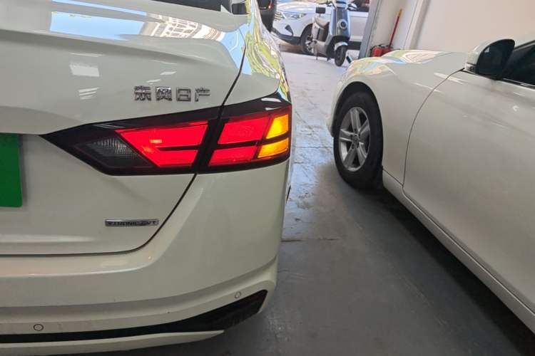 Used Nissan Teana 2019 2.0L XL Comfort Edition Right Rear Taillight