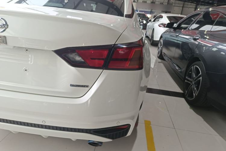 Used Nissan Teana 2019 2.0L XL Comfort Edition Right Rear Taillight