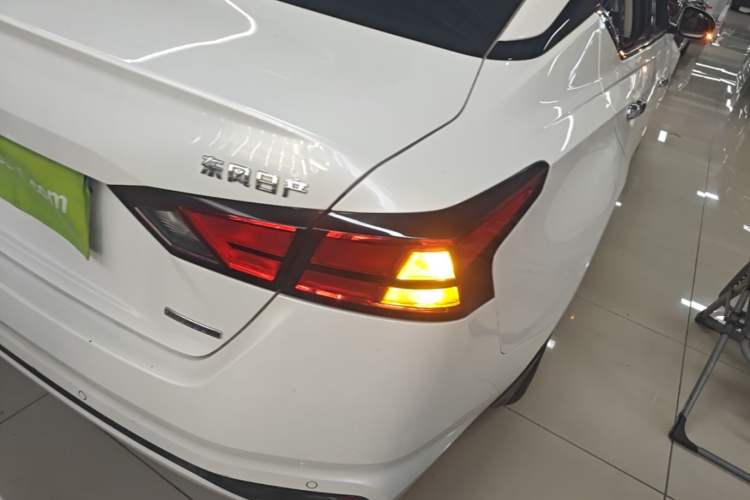 Used Nissan Teana 2019 2.0L XL Comfort Edition Right Rear Taillight