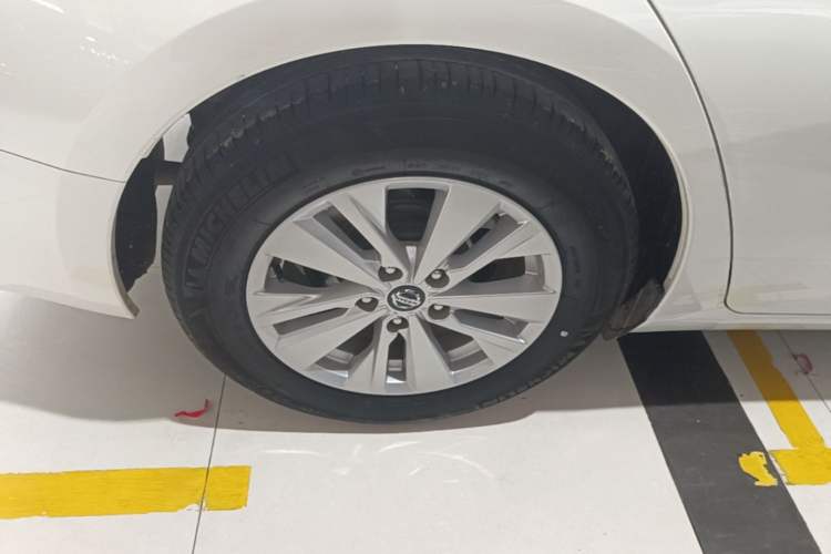 Used Nissan Teana 2019 2.0L XL Comfort Edition Right Rear Wheel Hub