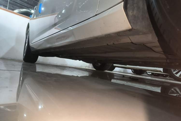 Used Nissan Teana 2019 2.0L XL Comfort Edition Right Side Sill