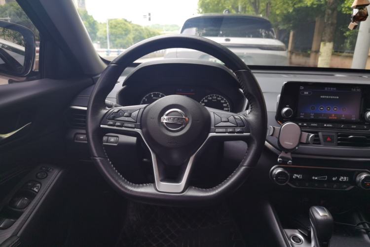 Used Nissan Teana 2019 2.0L XL Comfort Edition Steering Wheel