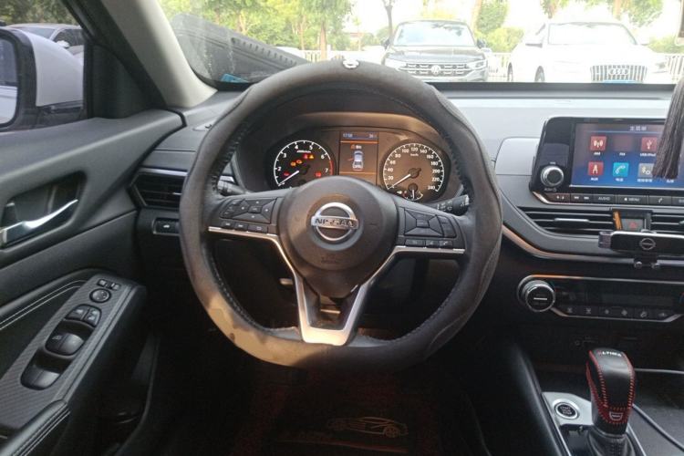 Used Nissan Teana 2019 2.0L XL Comfort Edition Steering Wheel