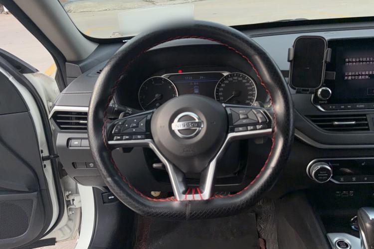 Used Nissan Teana 2019 2.0T XL Upper Smart Enjoyment Version Steering Wheel