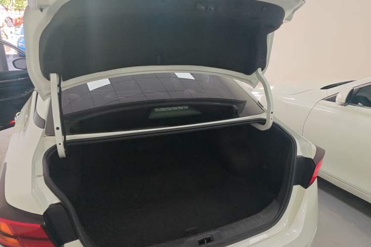 Used Nissan Teana 2019 2.0L XL Comfort Edition Trunk