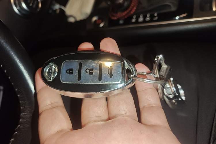 Used Nissan Teana 2019 2.0L XL Upper SmartDrive Version Vehicle Key