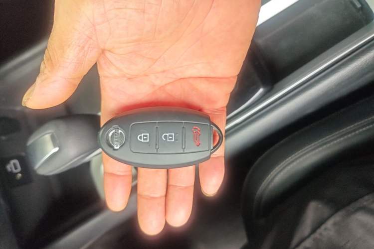 Used Nissan Teana 2019 2.0L XL Comfort Edition Vehicle Key