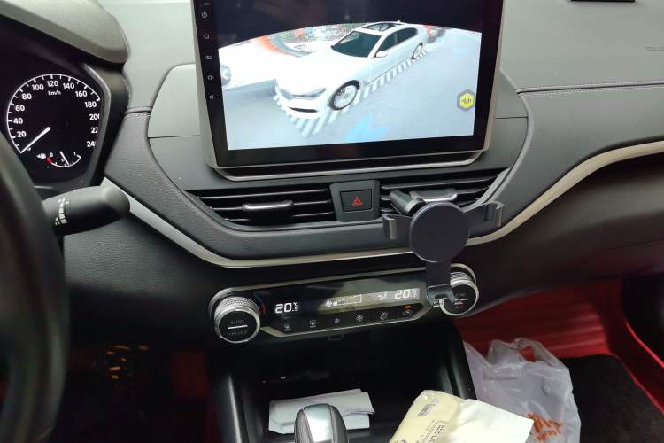 Used Nissan Teana 2020 2.0L XL Comfort Edition Audio And AC Panel
