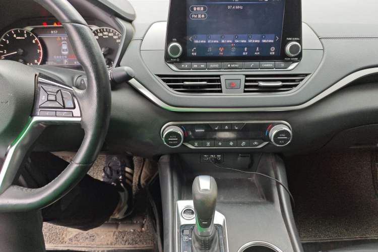 Used Nissan Teana 2020 2.0T XL Upper AD1 Smart Navigation Edition Audio And AC Panel