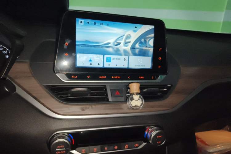 Used Nissan Teana 2020 Revised Version 2.0L XL Comfort Edition Audio And AC Panel