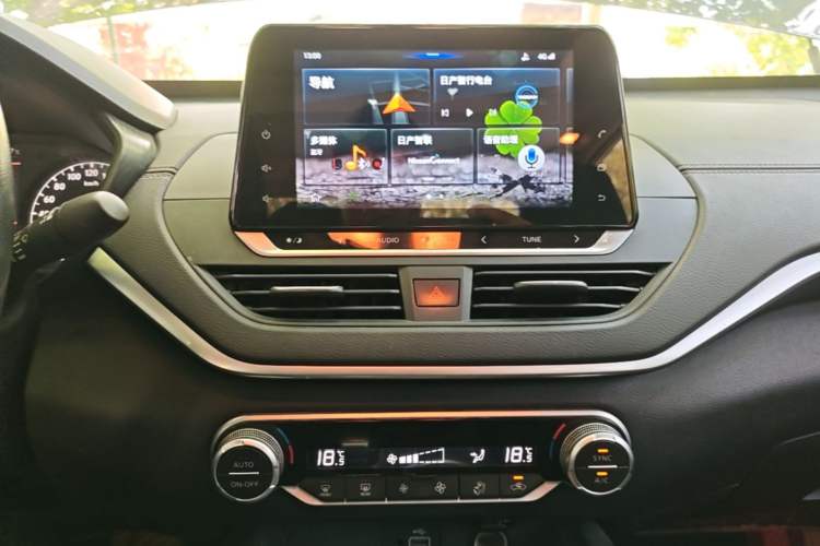 Used Nissan Teana 2020 2.0L XL Comfort Edition Audio And AC Panel