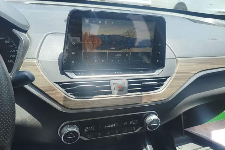 Used Nissan Teana 2020 Revised Version 2.0L XL Upper Smart Drive Edition Audio And AC Panel