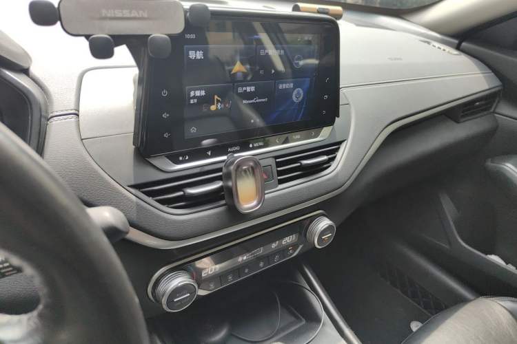 Used Nissan Teana 2020 2.0L XL Comfort Edition Audio And AC Panel