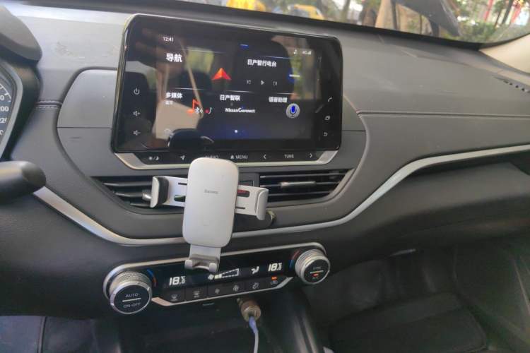 Used Nissan Teana 2020 2.0L XL Comfort Edition Audio And AC Panel