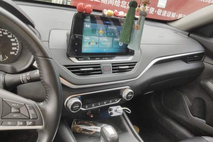 Used Nissan Teana 2020 2.0L XL Comfort Edition Audio And AC Panel