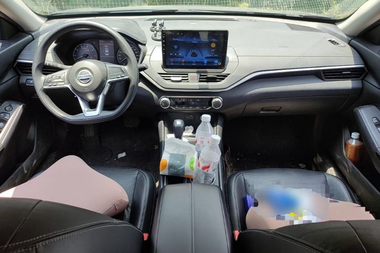 Used Nissan Teana 2020 Revised Version 2.0L XE Fashion Edition Center Console