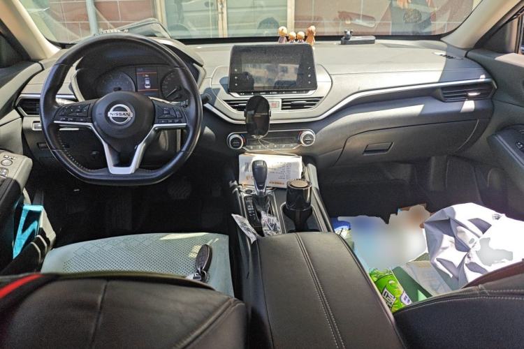 Used Nissan Teana 2020 2.0L XL Comfort Edition Center Console
