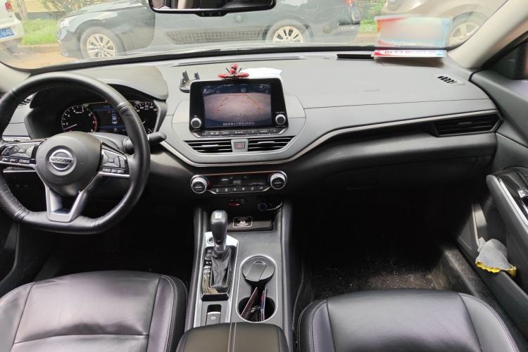 Used Nissan Teana 2020 2.0L XL Upper SmartDrive Version Center Console