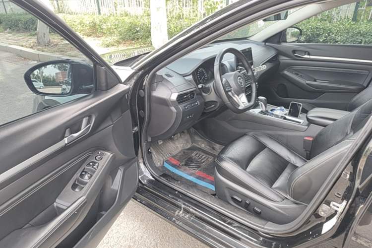 Used Nissan Teana 2020 2.0L XL Comfort Edition Driver Seat