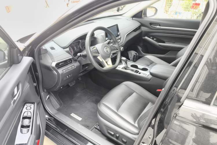 Used Nissan Teana 2020 2.0L XL Upper SmartDrive Version Driver Seat