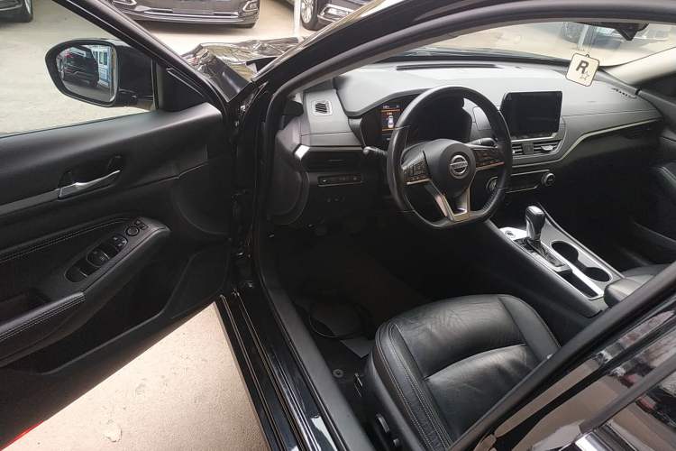 Used Nissan Teana 2020 2.0L XL Comfort Edition Driver Seat