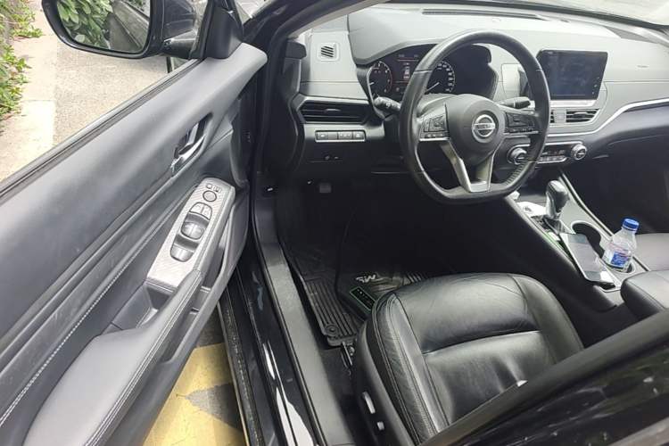 Used Nissan Teana 2020 2.0L XL Comfort Edition Driver Seat