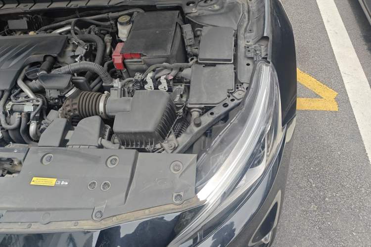 Used Nissan Teana 2020 2.0L XL Comfort Edition Engine Bay Left